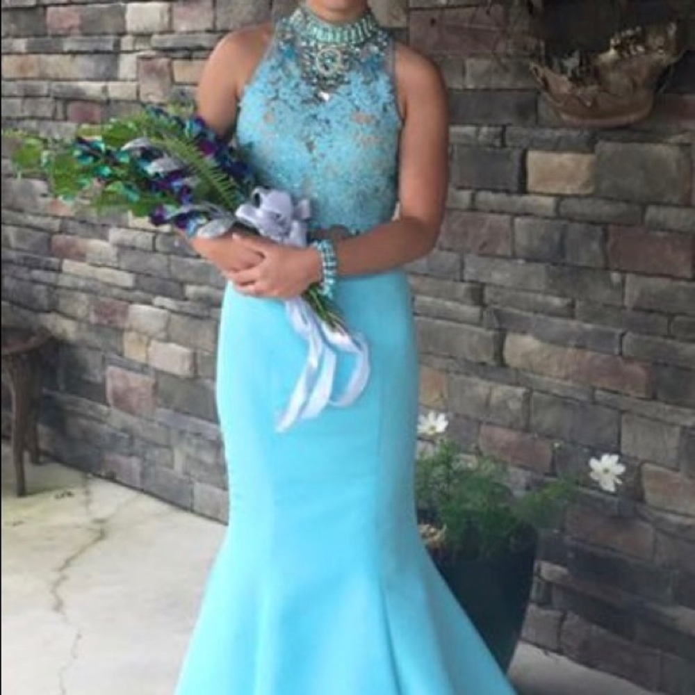 Prom dress